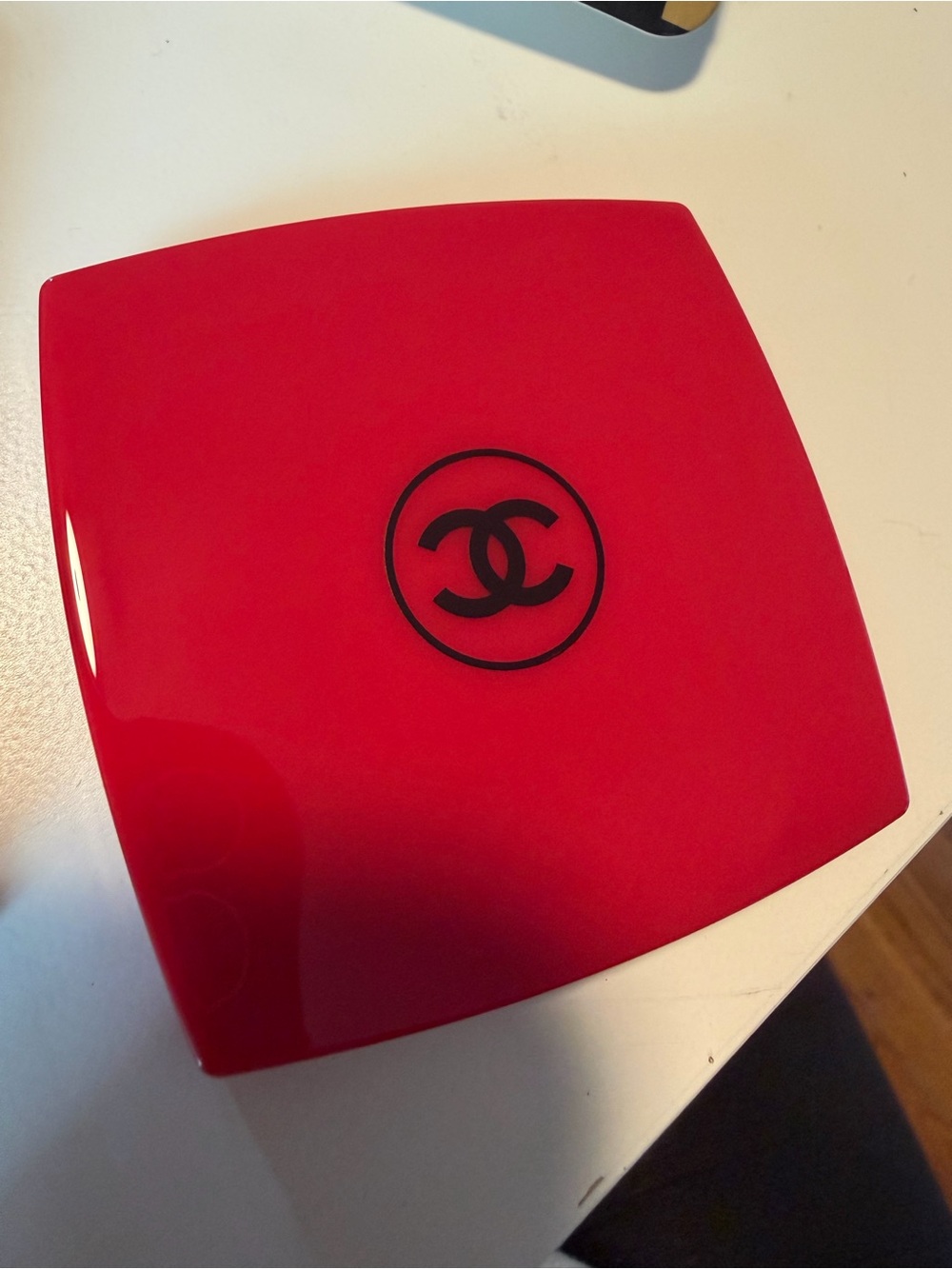 RARE LUXURY RED DOUBLE MIRROR COMPACT